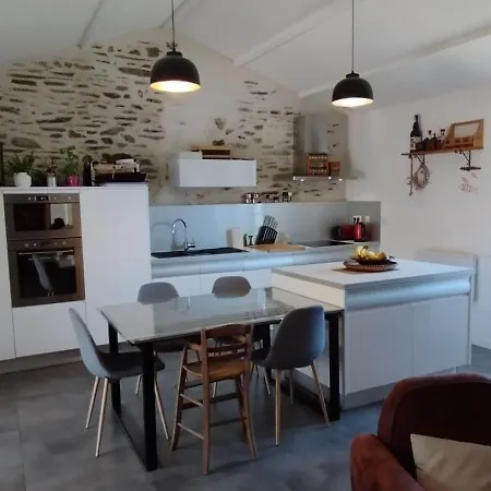 La Petite Emilienne Holiday home *